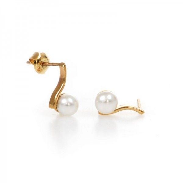 yellow gold pearl and diamond s shape earring