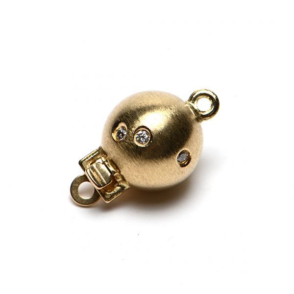  18ct White Gold Diamond Set Satin Ball Clasp 8mm