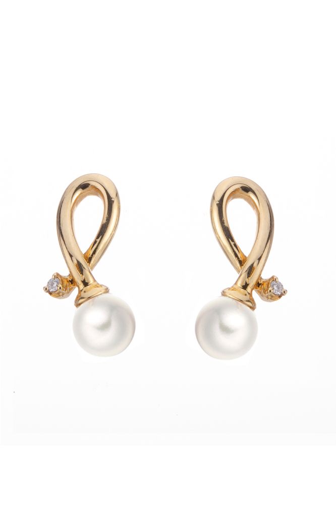 18ct Y/G Akoya Cult. Pearl & Diamond earrings D.03cts