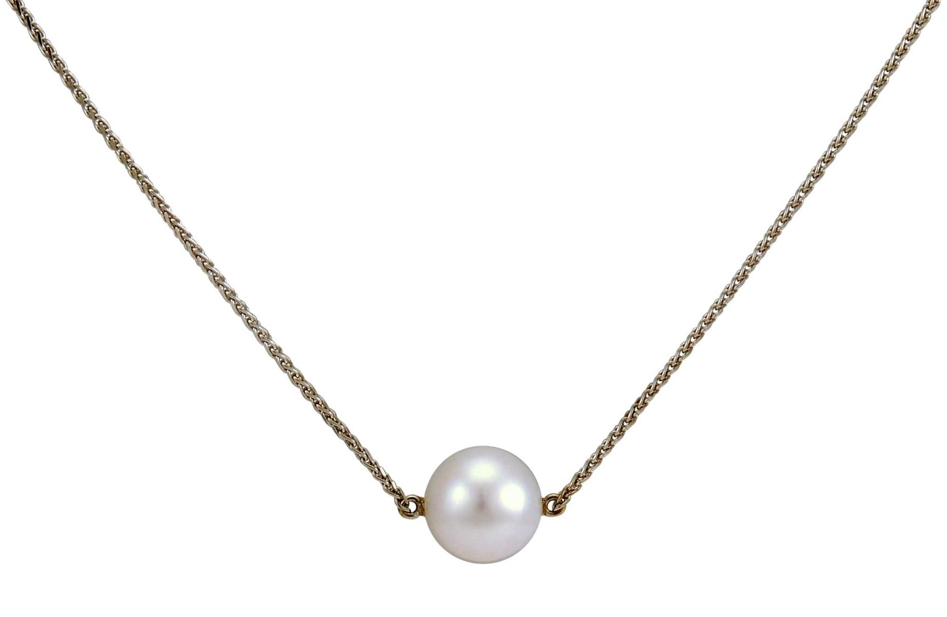 Modern 18ct fixed South Sea Pearl on Chain necklace 