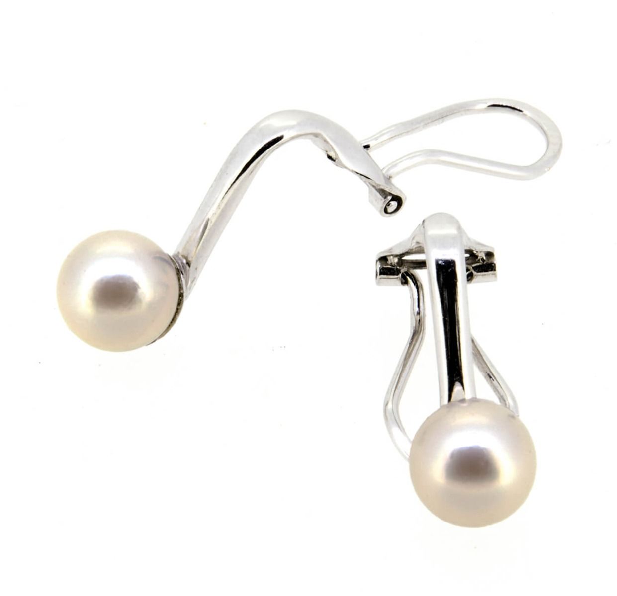 9ct White Gold Akoya Clip On Earrings Side View.