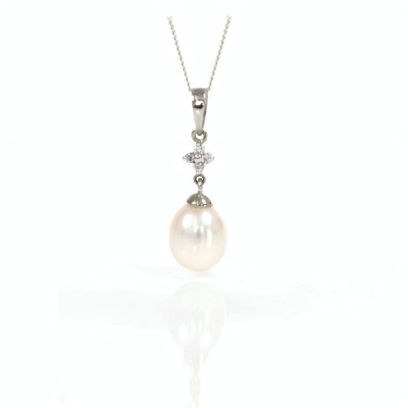 Freshwater Pearl & 4 stone Diamond Drop Pendant | 9ct White Gold