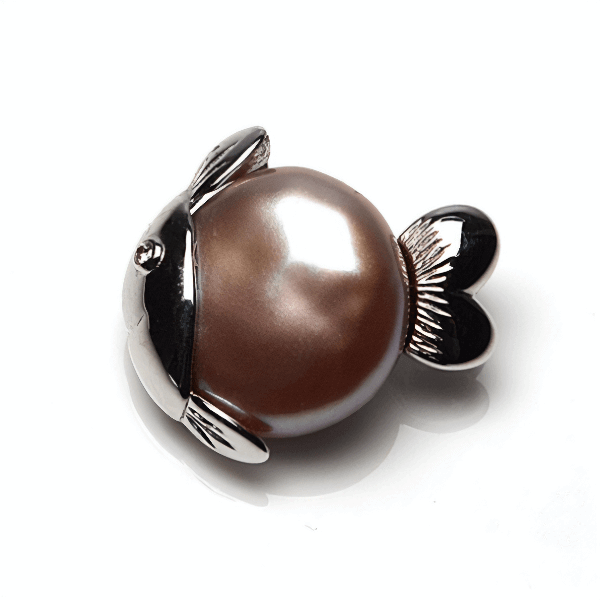 Freshwater Peach/Pink Pearl Fish Brooch | 18 ct White Gold