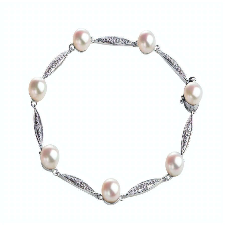 9ct White Gold Freshwater Pearl & Grain set Diamond Bracelet