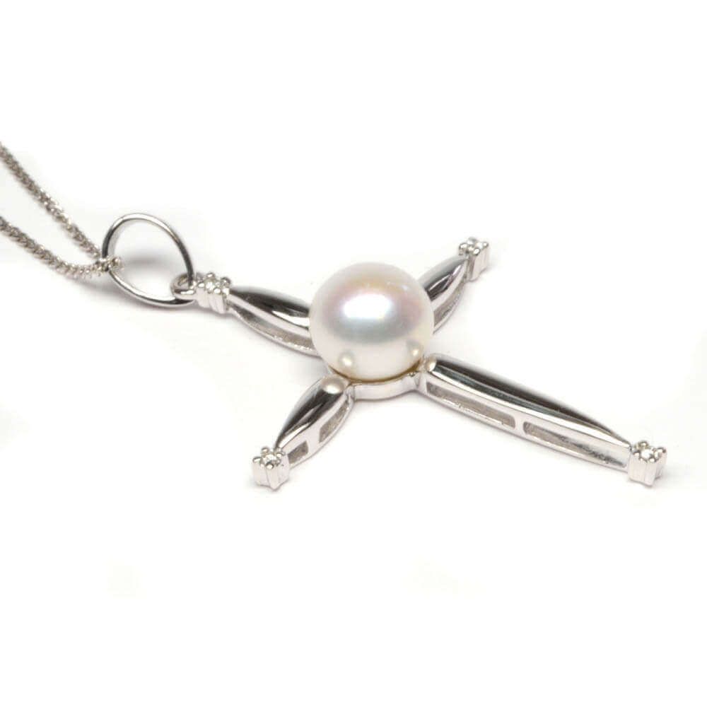 White Gold diamond and pearl set Cross